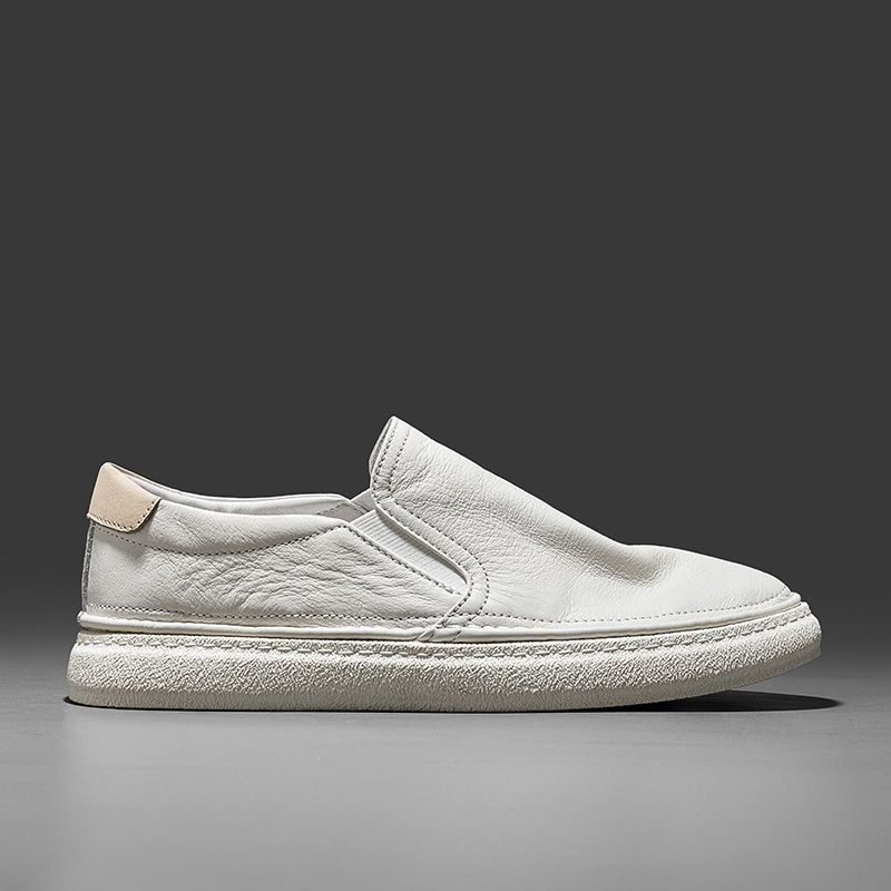 2025 new men's shoes summer breathable first layer cowhide white shoes soft sole one pedal men's casual shoes board shoes