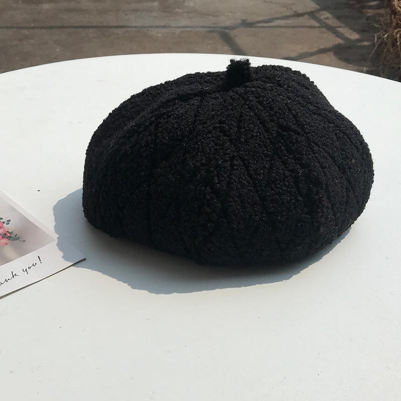 

Шляпа Женская Осень и Зима Модная Берет Овечья Шерсть Простая Повседневная Ретро Британская Художница Тыква Шляпа adult (56-58cm) чёрный