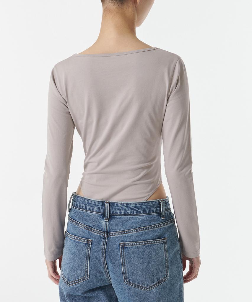 Musinsa Standard Woman Square Neck Long Sleeve Bodysuit [Ash Beige]