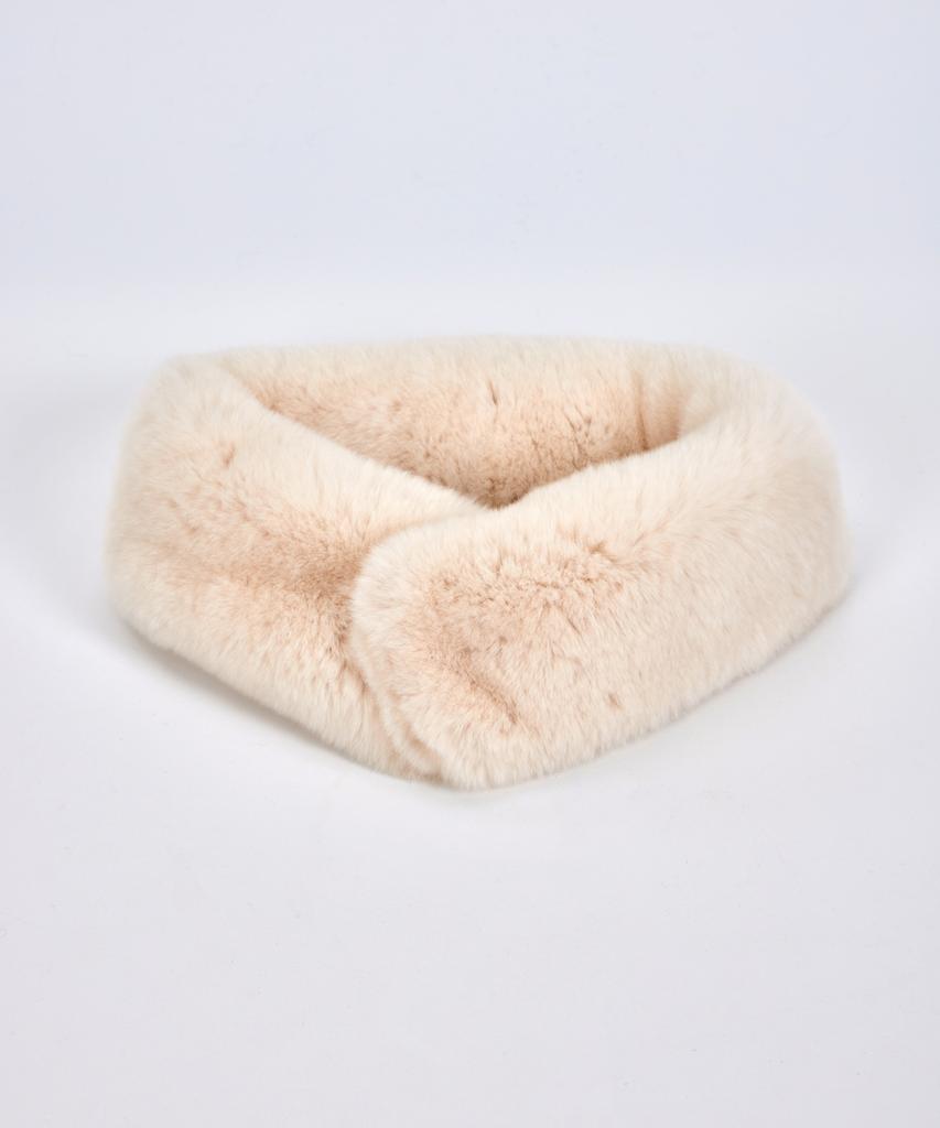 Maia Rabbit Fur Magnetic Scarf