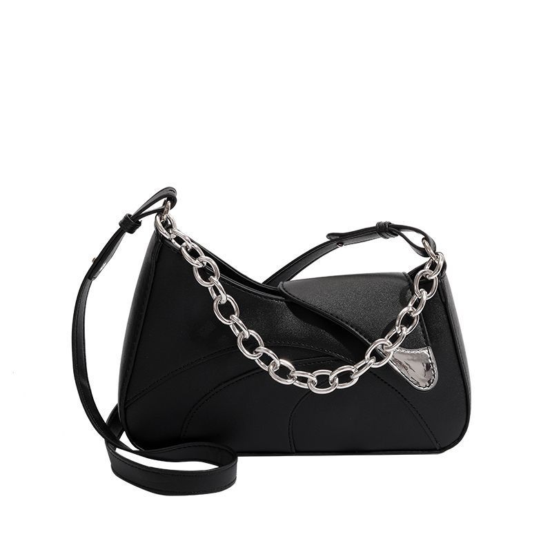 Niche new versatile commuter chain single shoulder underarm bag