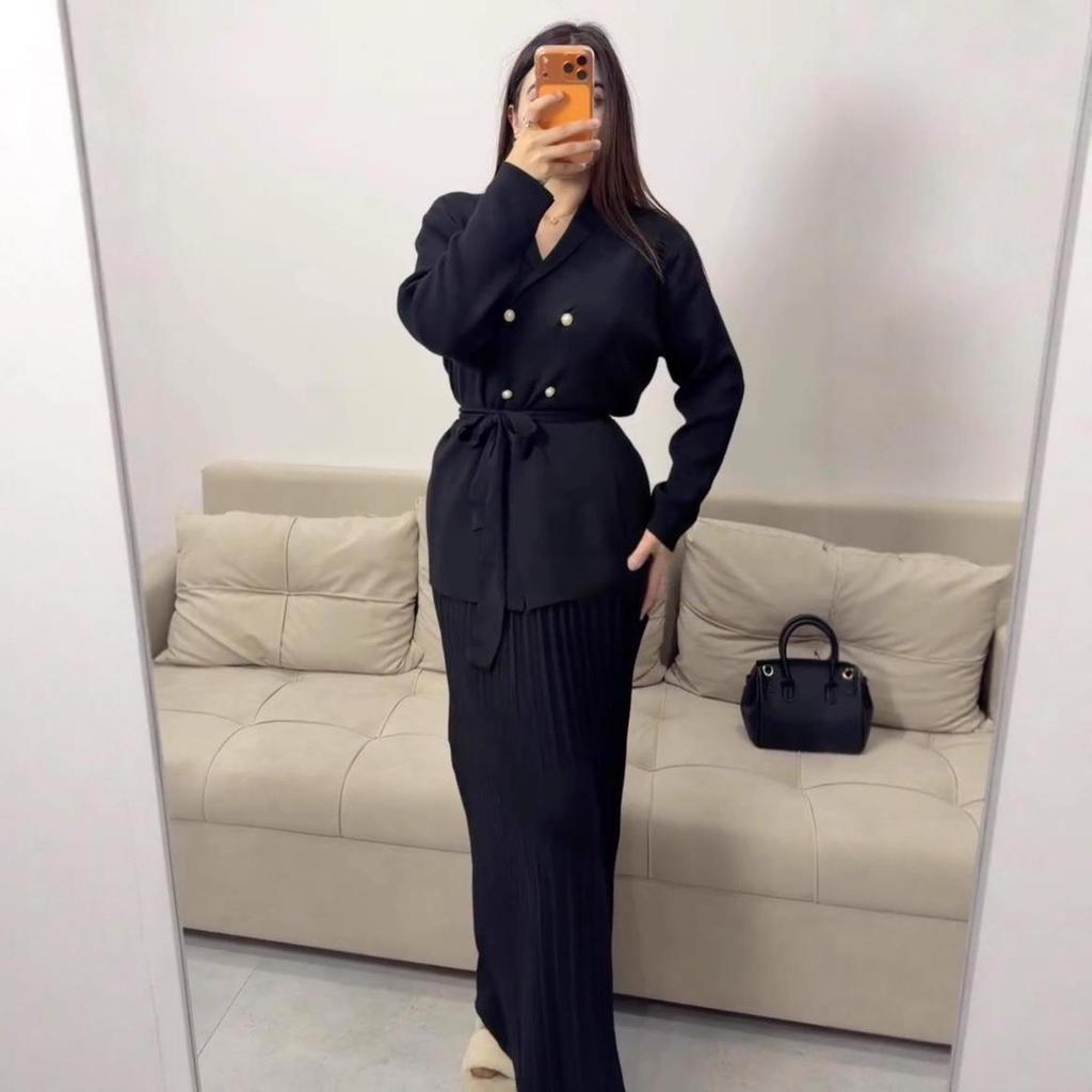 2025 Autumn V-Neck Double-Breasted Knit Bodycon Sweater Dress