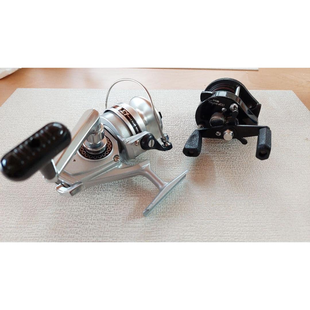 Used RYOBI Daiwa? Old reel set of 2