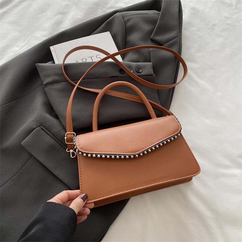 

Premium commuter handbag 2025 spring new versatile ins shoulder messenger bag temperament small square bag simple