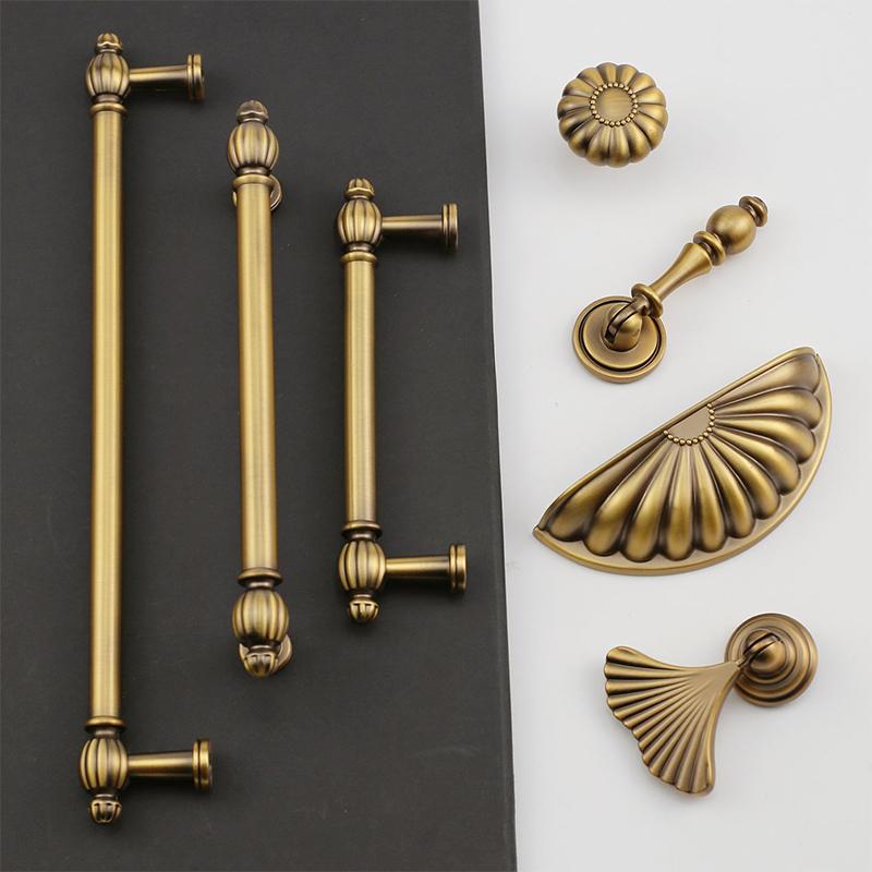 French-Style Vintage Brass Handles For Wardrobe Doors Drawers Cabinets Shoe Cabinets And Furniture In Antique Bronze Color