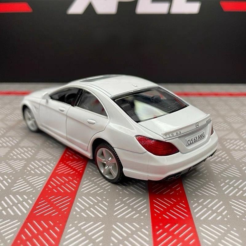 1:36 Mercedes-Benz C63S CLS63 AMG Coupe Alloy Sports Car Model Diecasts Metal Vehicles Car Model Simulation Collection Kids Gift
