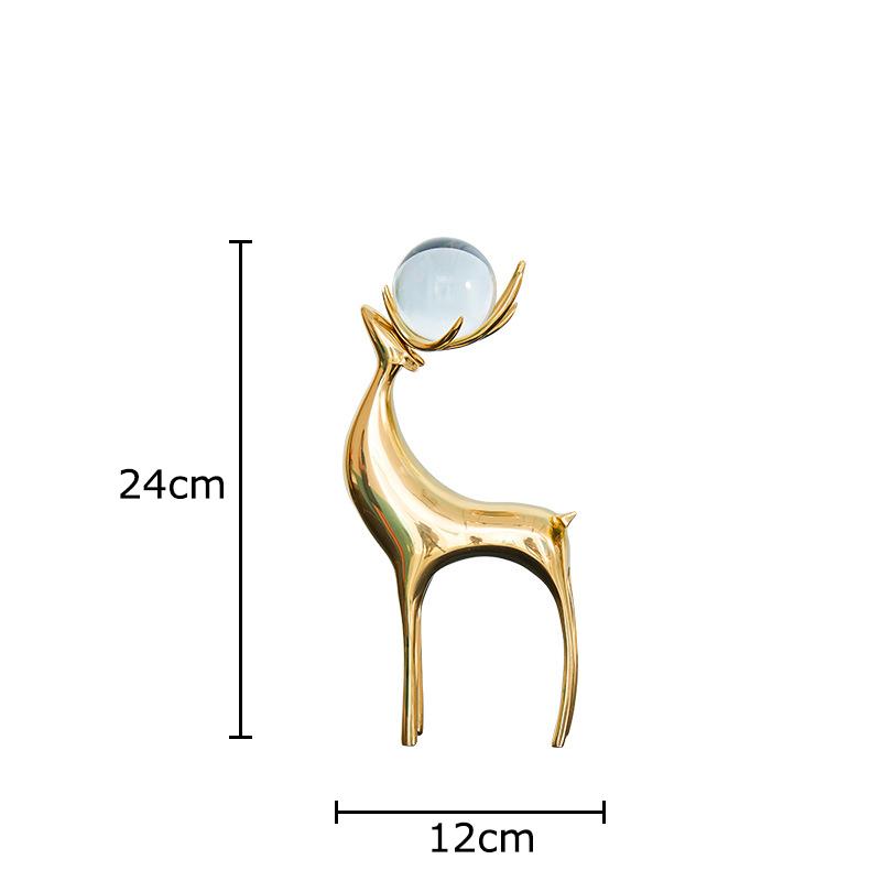Crystal Ball Decorative Brass Deer Statue Desk Decoration Ornaments Creative Golden Deer Delicate Sculpture Room Aesthetic Decor