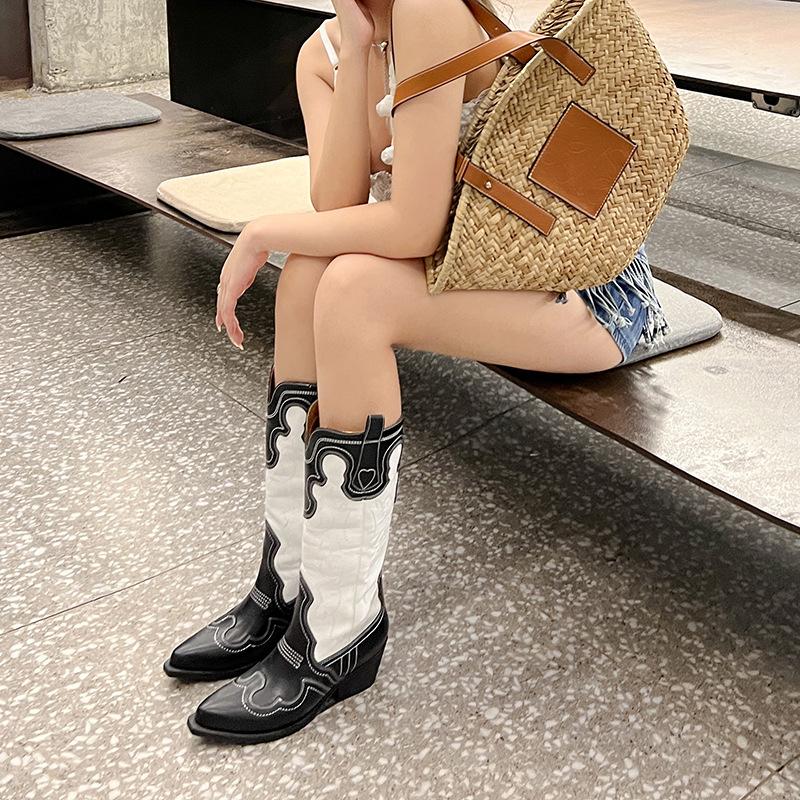 2025 Retro Pointed Women's Boots Thick Heel Sleeve Knight Boots Embroidered High Boots Western Cowboy Boots Trend Explosion