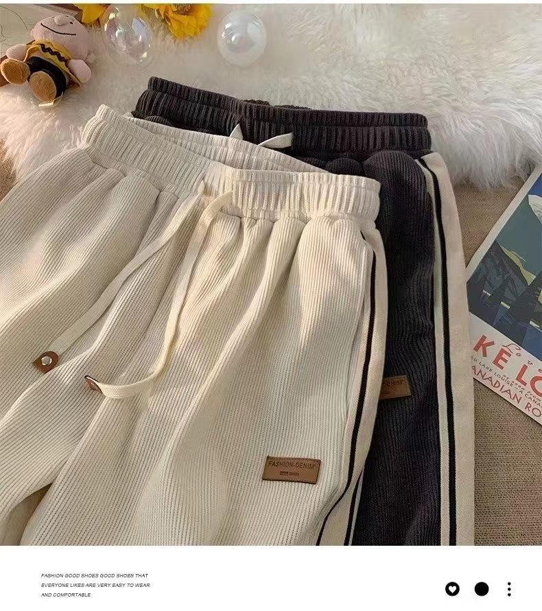 Herren Cord Jogginghose mit Seitenstreifen - Trendige lockere Passform für Frühling & Herbst