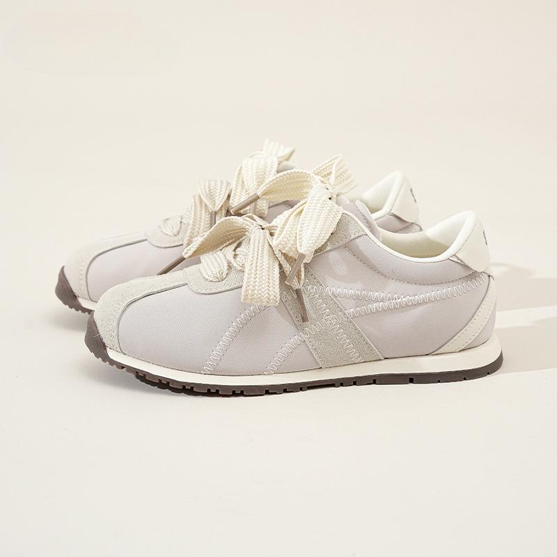 

Корейская версия обуви Dexun женская 2025 весна и осень новая обувь женская повседневная обувь для папы розовые кроссовки 40