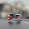 Coppia di ombrelli carini Decorazione per interni auto Action Figure Specchietto retrovisore automatico Ornamenti per cruscotto Accessori per auto