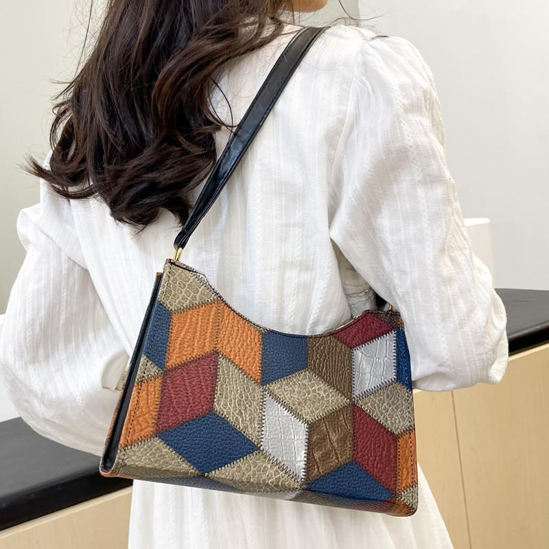 Chic Stylish Casual Single Shoulder Bag Trendy Unique Ladies Bag Simple Elegant Crescent Bag