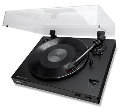 gpo piccadilly matte black turntable with speakers