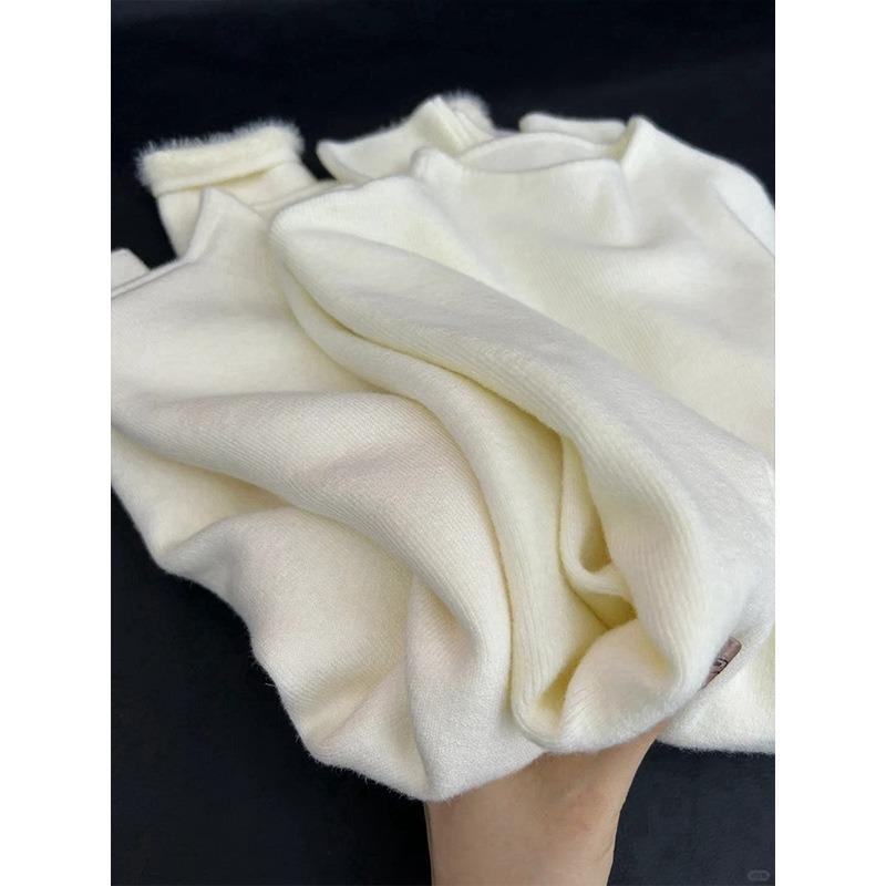 Thickened Integrated Mink Velvet Semi-turtleneck Sweater Women's Autumn and Winter Solid Color Inside Stacked Knitted Sweater Simple Top Base