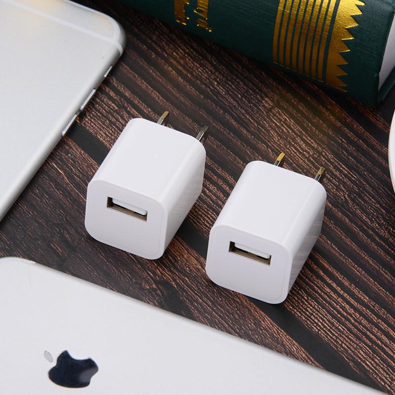 Universal 5v1a Usb Charger Adapter For Smartphones And Small Appliances With Fcc Ce Certification