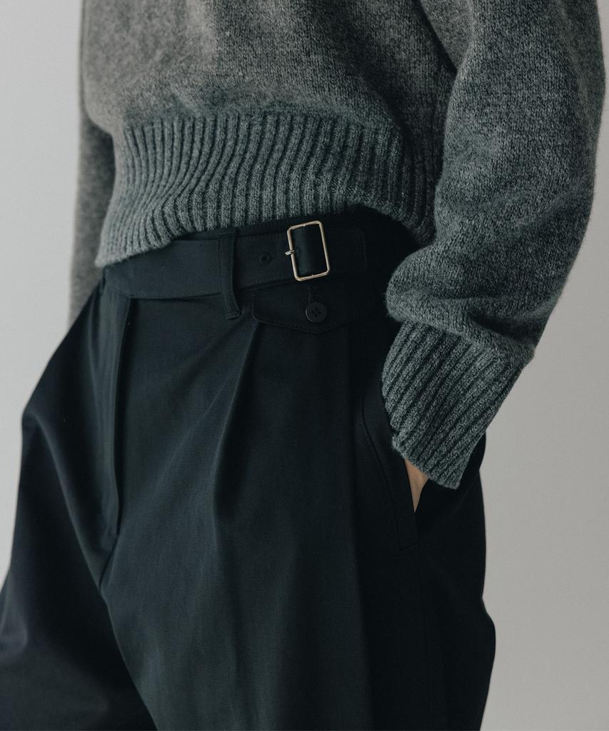Beullaengkeulumumeon Gurkha Pants_Black
