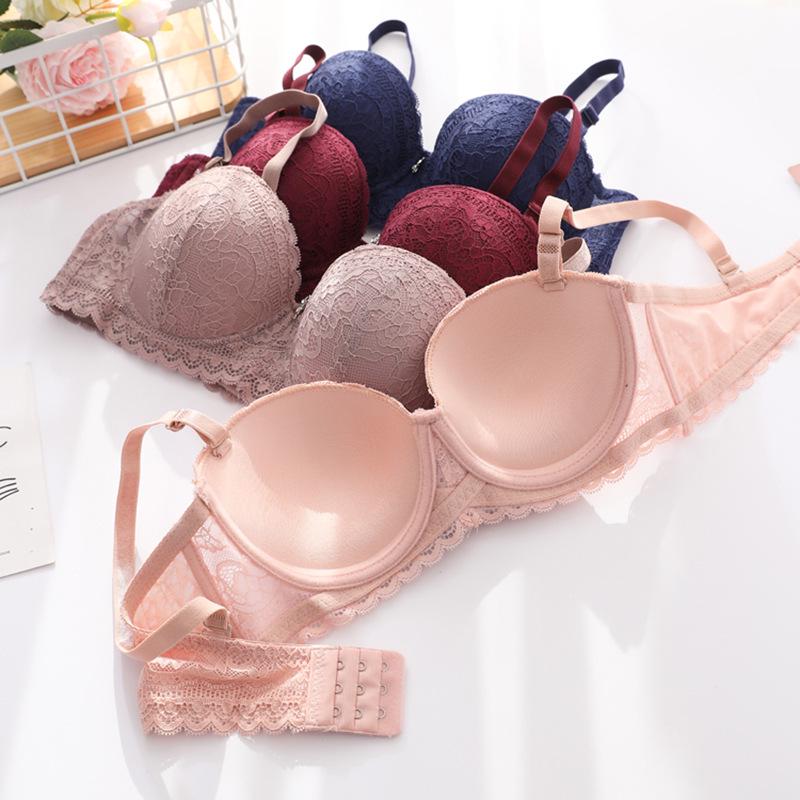 Dámská nastavitelná tenká krajková push-up podprsenka