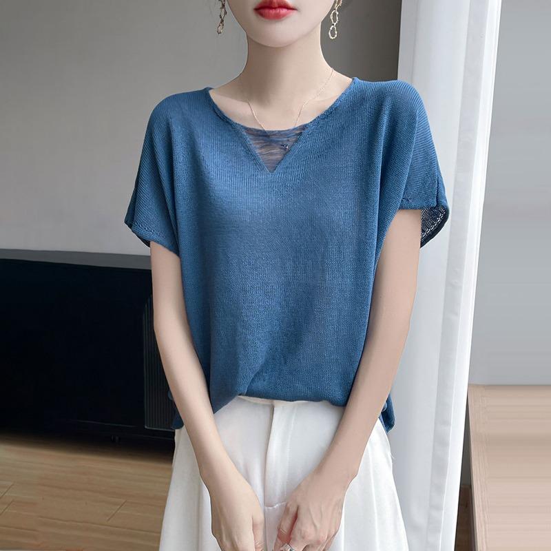 Women Beige V Neck Hollow Out Short Sleeve Loose Casual Knit Top