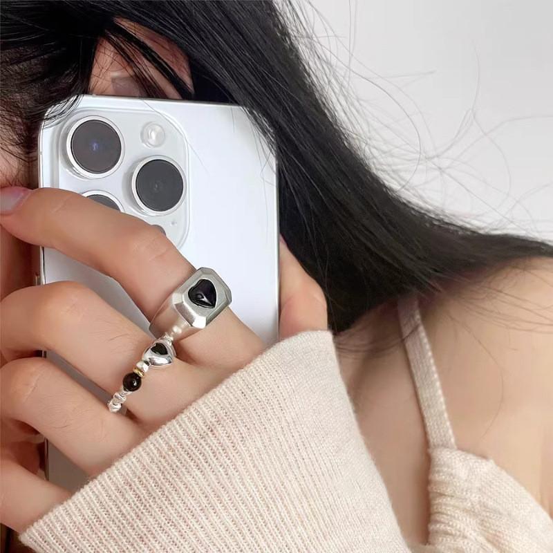 Stylish Black Agate Heart Ring For Women With Simple Elegant Design Adjustable Size