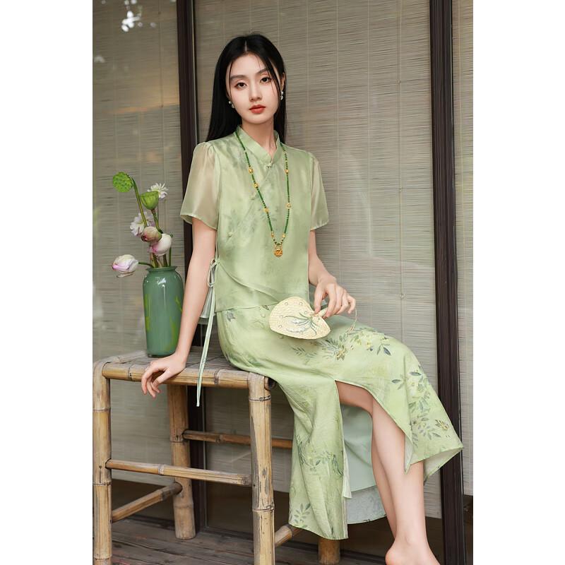 

Комплект из двух частей Sancai больших размеров с цветочным принтом: топ и юбка 2XL