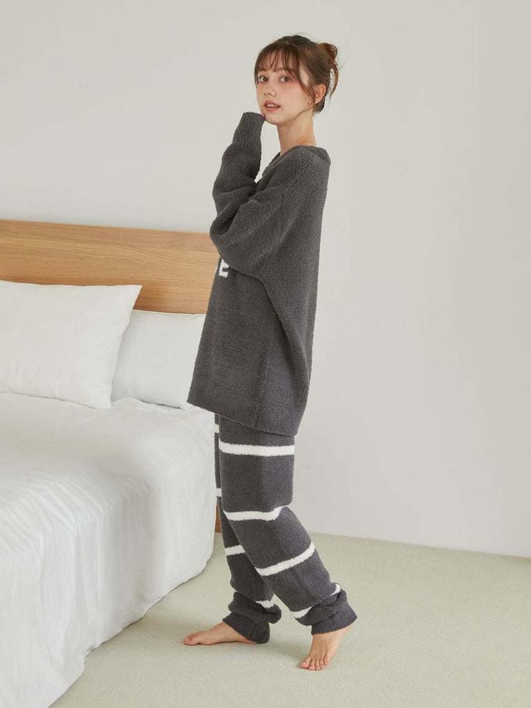 Gelato Pique Powder Logo JQD Pullover and Long Pants Set CGRY (PWNT245096) Women's