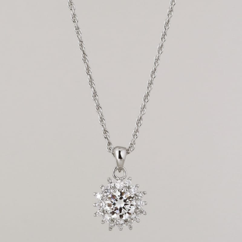Ozel Silver925 Moissanite 1CT Halo Setting Necklace PS150N