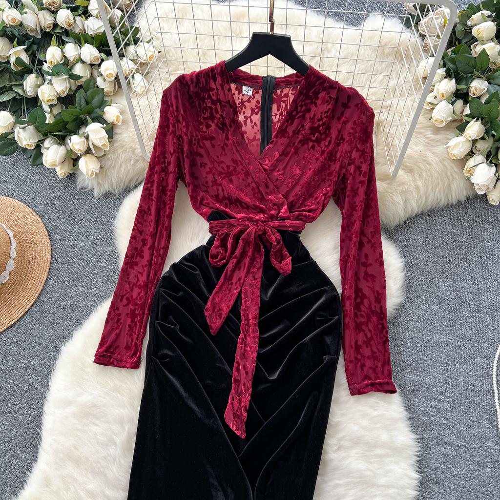 Vintage V-neck Elegant Long Sleeves Chic Flocking Print Spliced Velvet Slim Bandage Dresses Evening High Street Winter Clothing