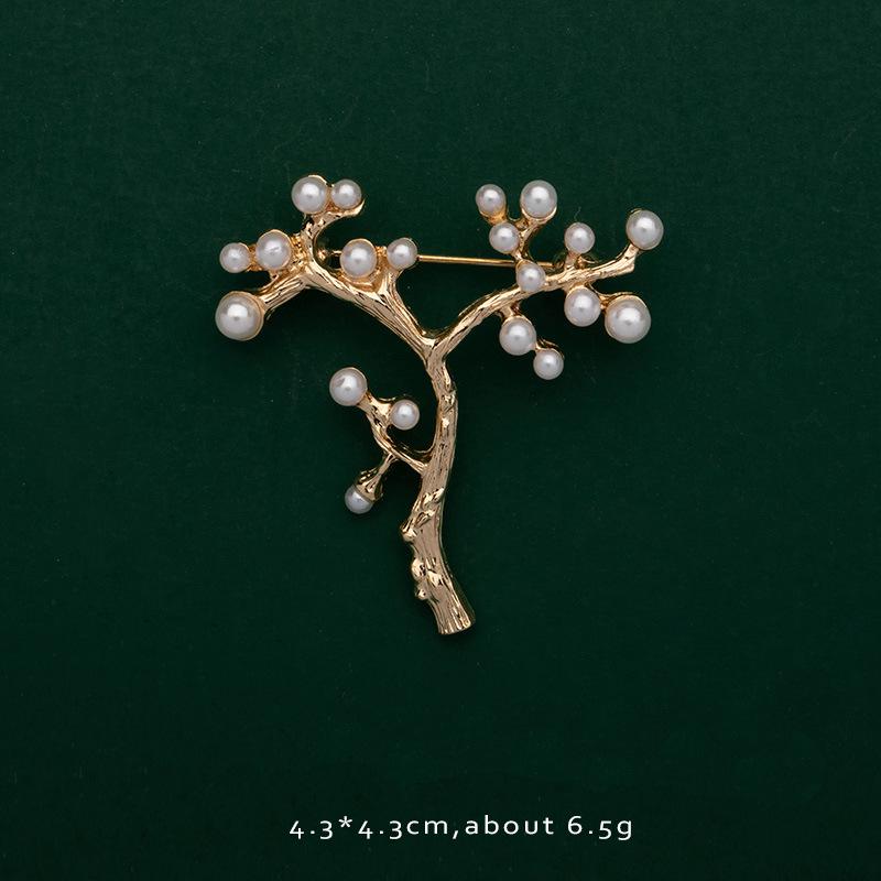 Cute Fashion Animal & Fruit Lapel Pin Brooch Badge for Backpack