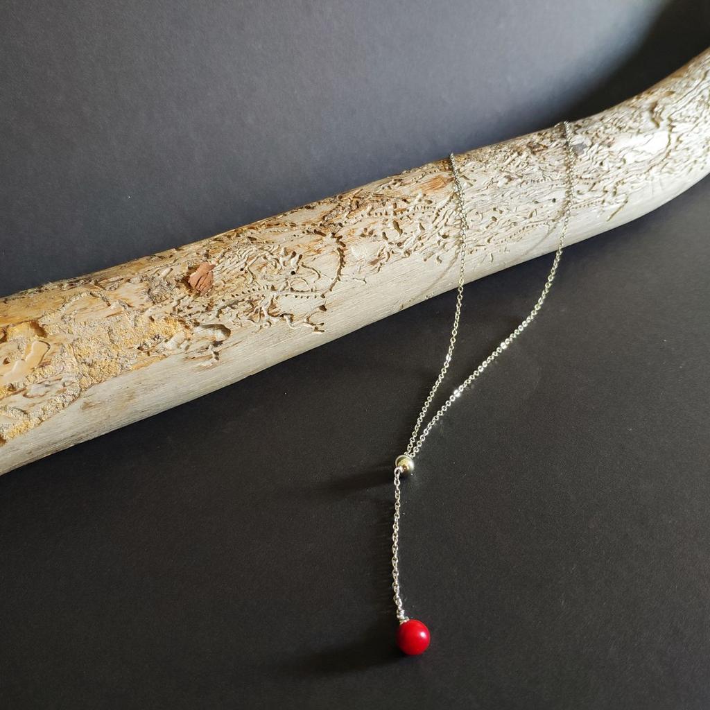 Серебряное колье с кораллом, вес изделия 2,9 гр (2145653)