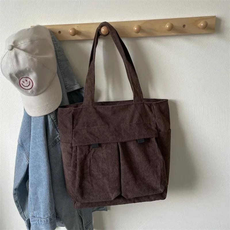 

Бархатная сумка через плечо для женщин-студенток в корейском стиле, простая сумка для поездок на работу и обратно, вместительная, стильная