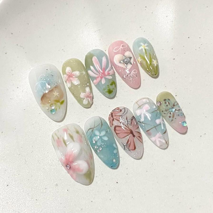 24PCS Aurora Dark Green Cat Eye Ins Nail Tips Silver French False Nails Simple Flower Wearable Fake Nails Art for Women Press On