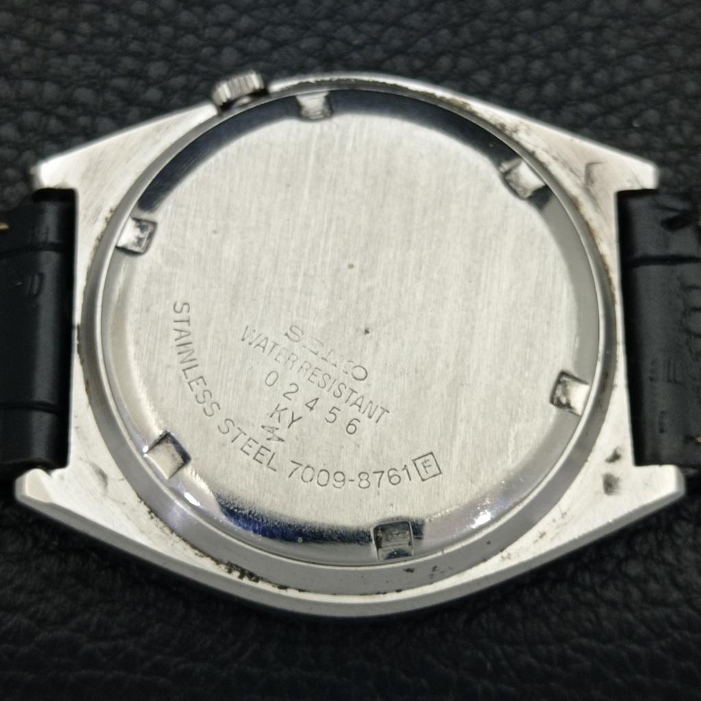 SEIKO 5 AUTOMATIC JAPAN MENS 7009A VINTAGE ARABIC BLACK DIAL WATCH a701215-5 R206a-a701215