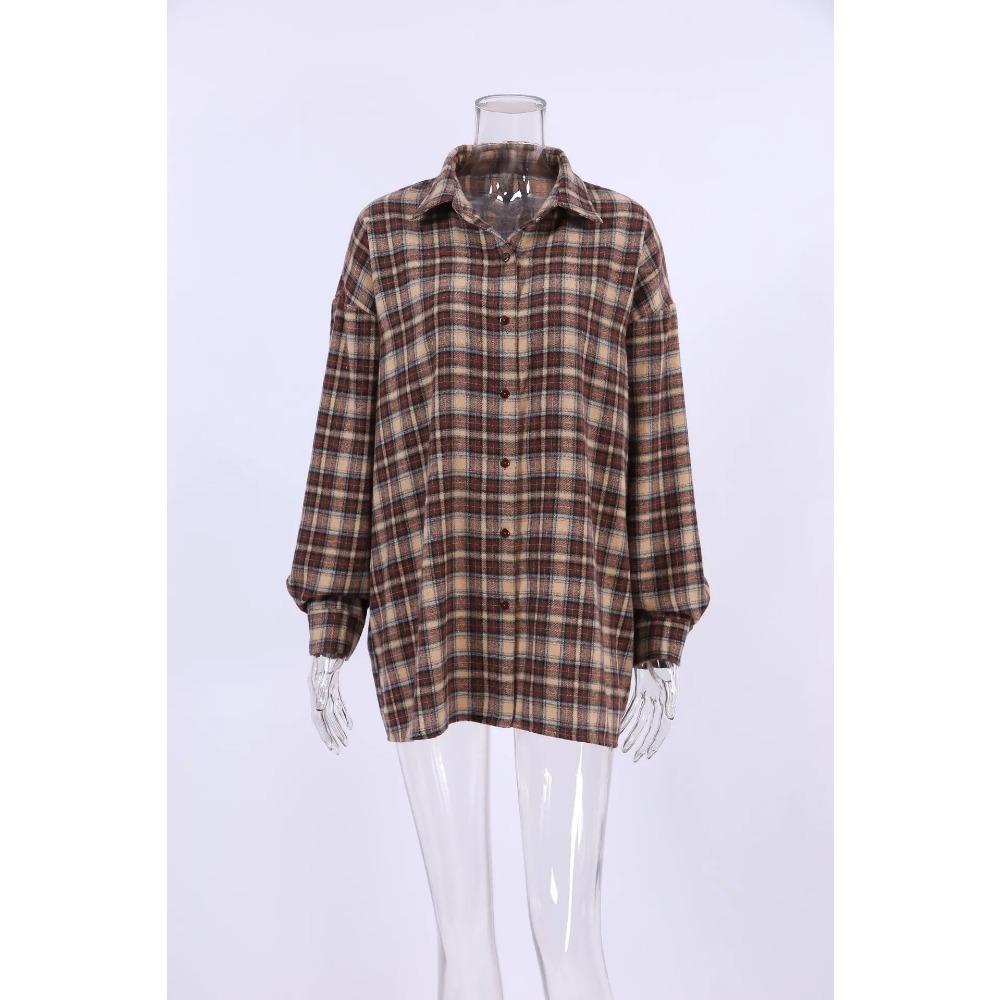 Camicia da donna a quadri vintage primaverile e autunnale, caratterizzata da maniche lunghe, vestibilità ampia, design monopetto e stile casual.