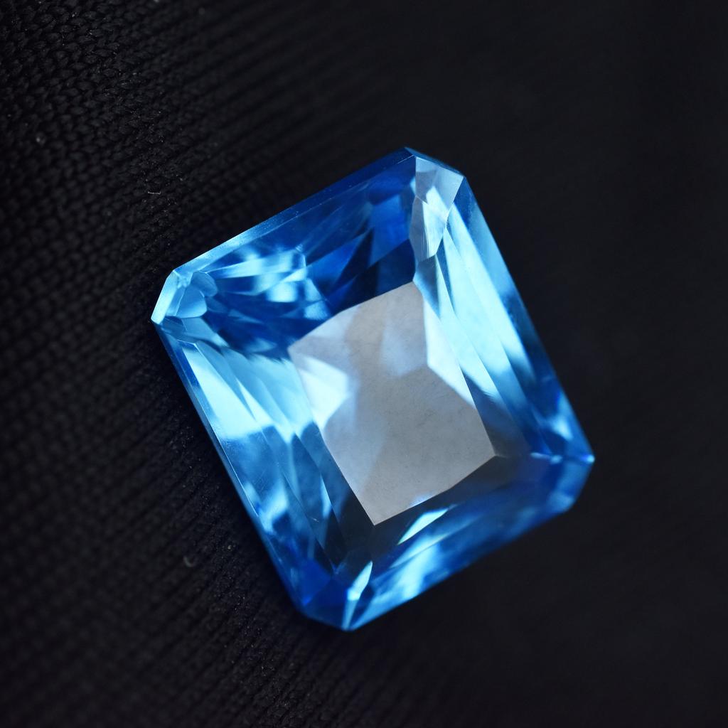 Ceylon Light Blue Emerald Cut Natural 10.90 Ct Sapphire CERTIFIED Loose Gemstone AR-549