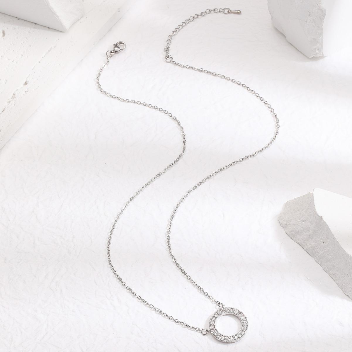 

Simple idyllic copper inlaid zircon collarbone chain female personality full of diamonds long adjustment necklace ins versatile item decoration