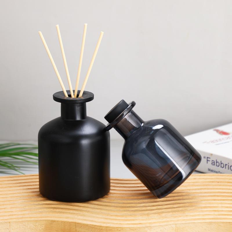 Hot Selling 100ml Large Belly Colored Glass Aroma Diffuser Bottle - Transparent or Frosted
