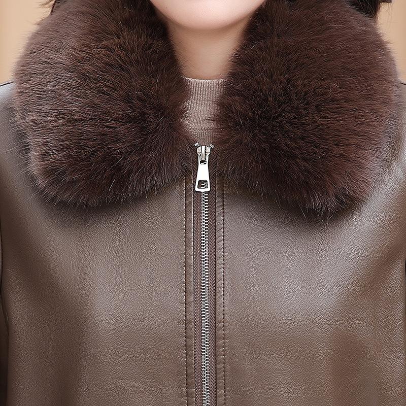 Winter neue modische Mutter-Plüsch-Lederjacke für Damen mittleren Alters, modische Lederjacke