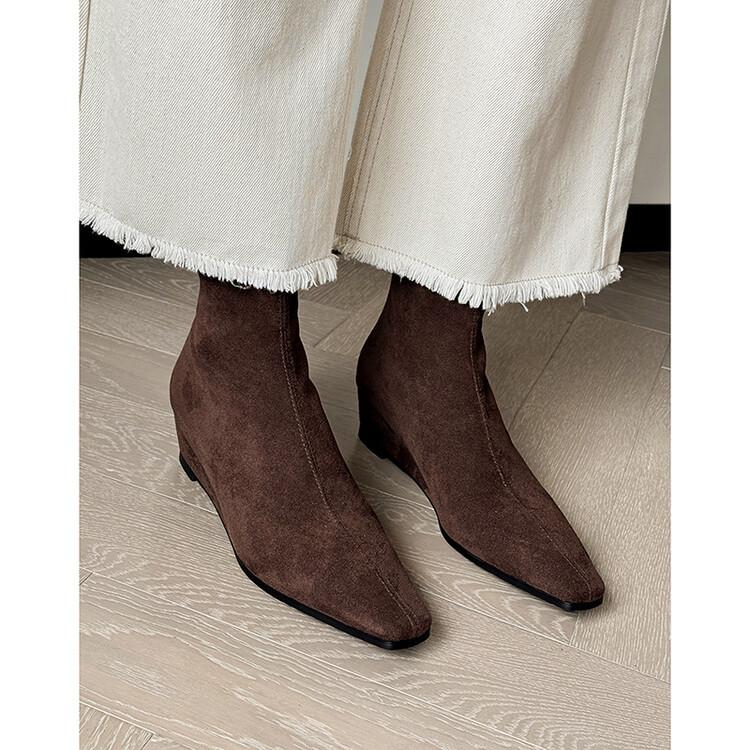 

Wedge heel suede short boots women s new autumn and winter comfortable versatile square head women s boots rear zipper fashion boots 39