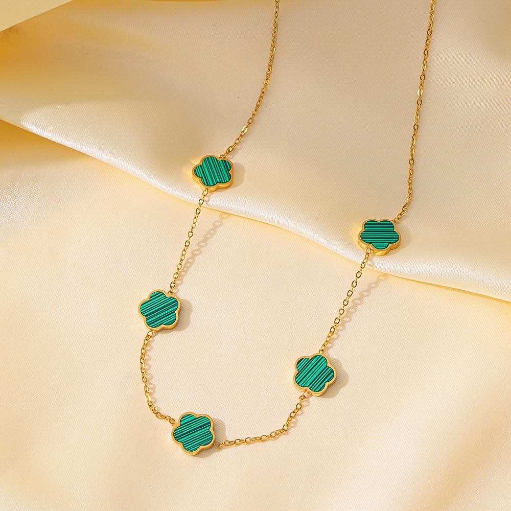 Titanium Steel Necklace Female Niche Light Luxury Design Sense Clavicle Chain Stainless Steel Plant Fritillary Five-leaf Petal Necklace