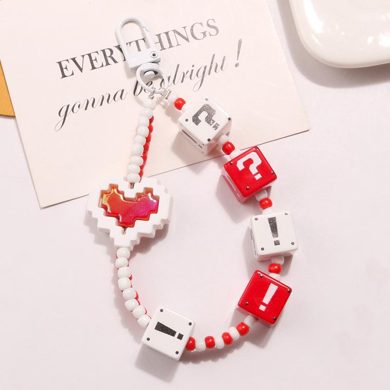 

Милий брелок із сердечками. Модні шнурки з бісеру солодкого кольору. Чохол для телефону. Підвісний шнур. Прикраса. Автомобільна сумка. Рюкзак. Підвіска з бісеру.