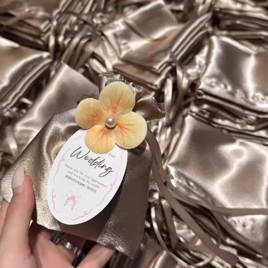 Caixa de Doces Veludo Data de Casamento Bolsa de Cetim Aveludado Cristal Bolsa Macia para Doces de Casamento Porta-Presentes Pequenos Embalagem de Presente para Festa
