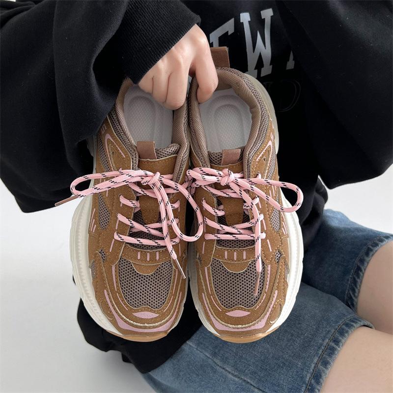 

Модный тренд ретро показывая ноги маленькая платформа папы обувь женская 2025 новая осень и зима легкая увеличивающая рост спортивная обувь 40 коричневый