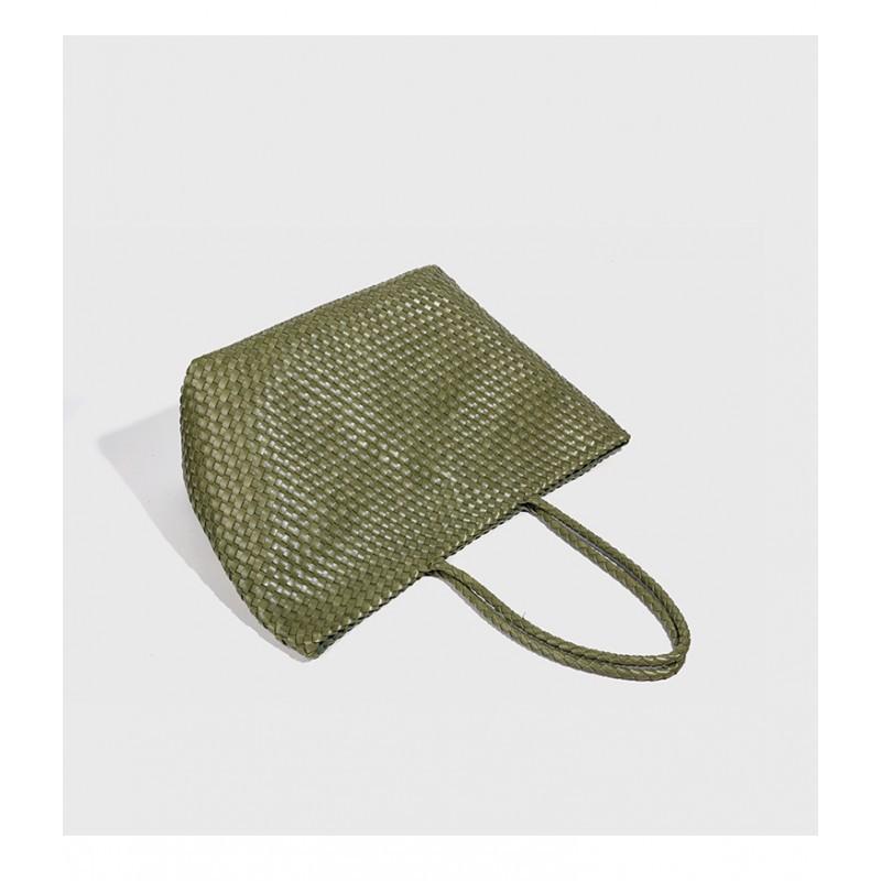 2025 New Fashionable Large-capacity Pure Hand-knitted Single-shoulder Underarm Bag Niche High-end Portable Tote