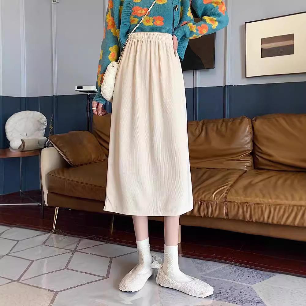 2024 Autumn/Winter Women's High-Waist Slimming Corduroy Midi A-Line Skirt - Korean Style