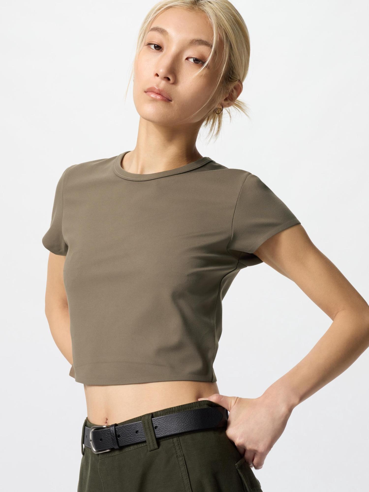 

Uniqlo Airism SofT Cropped T 37 BROWN/3XL