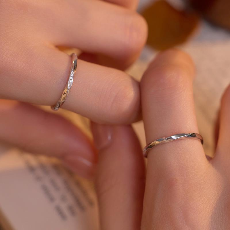 Möbius 925 Sterling Silver Couple Rings - Men's & Women's Wedding Pair Rings, Perfect for Valentine's Day Gifts
