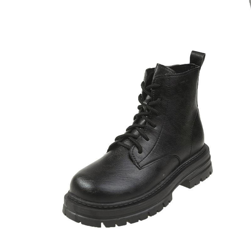 

Черные кожаные ботинки 2024 года, осень-зима, новая корейская версия, женские ботинки Martin, внешний размер, большой размер, короткие ботинки 43 35