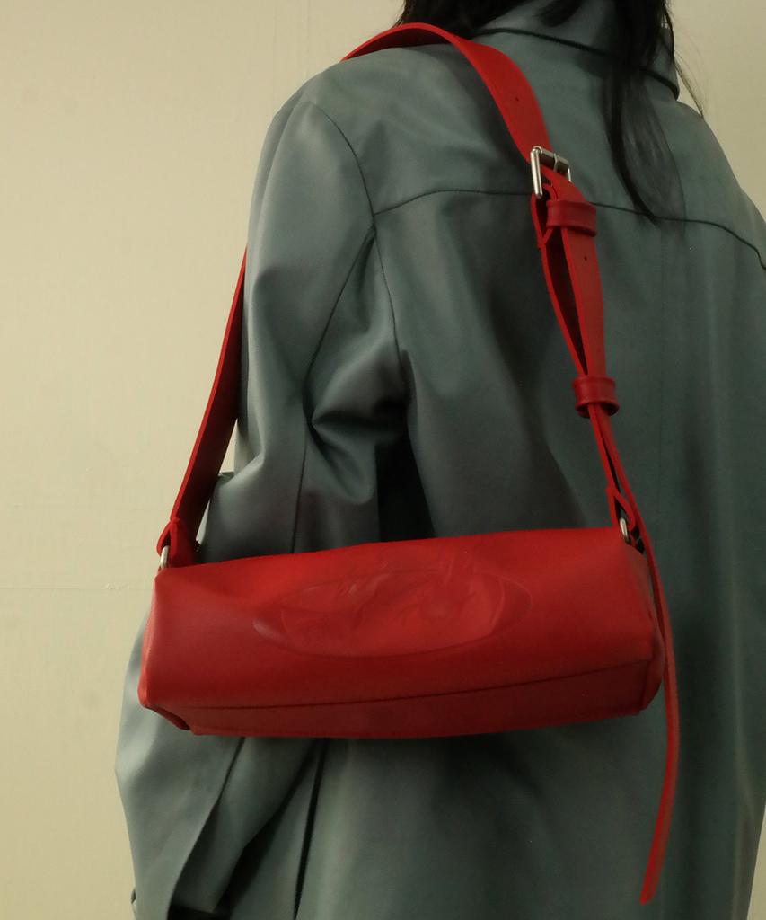 Inneq Chunky Buckle Air Bag Eye-Red