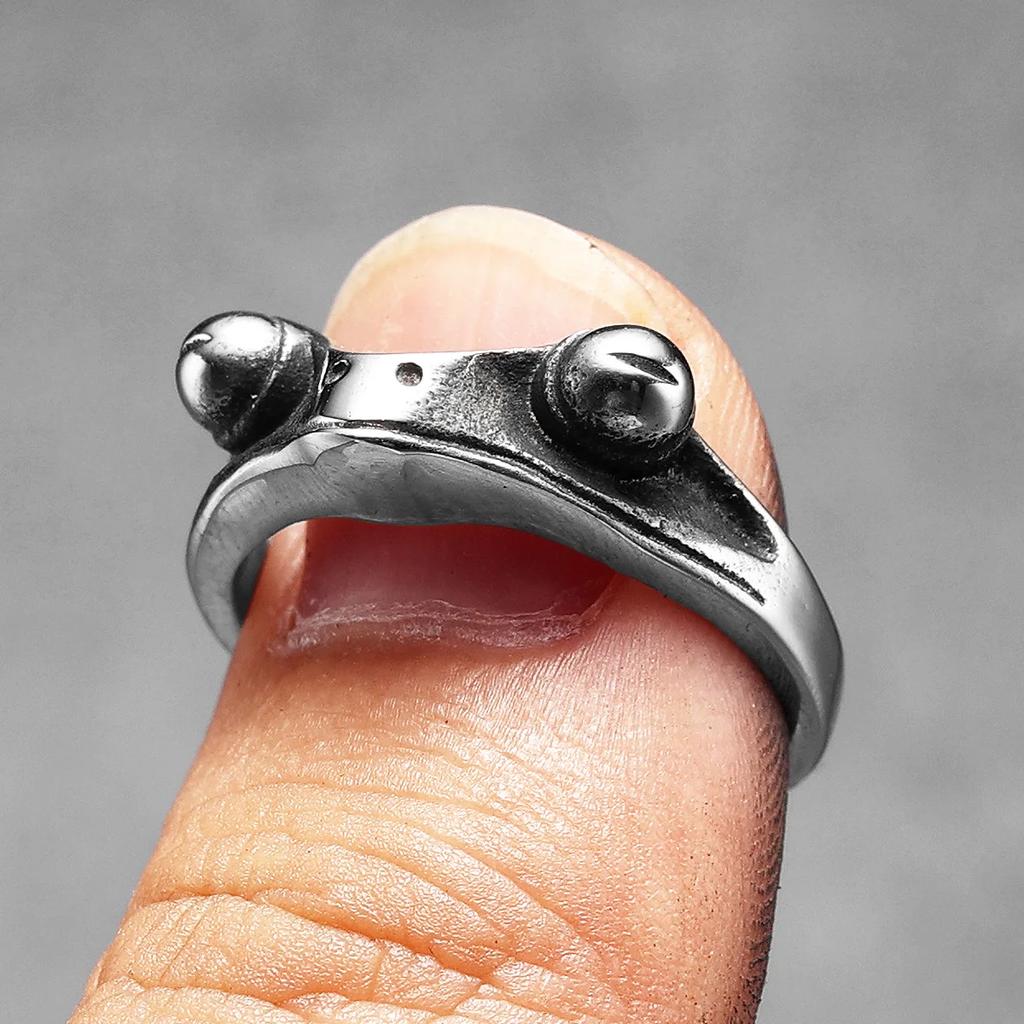 Frog Prince Men Rings Stainless Steel Women Jewelry Vintage Punk Rock Cool Stuff New Fashion Couple Accessories Gift