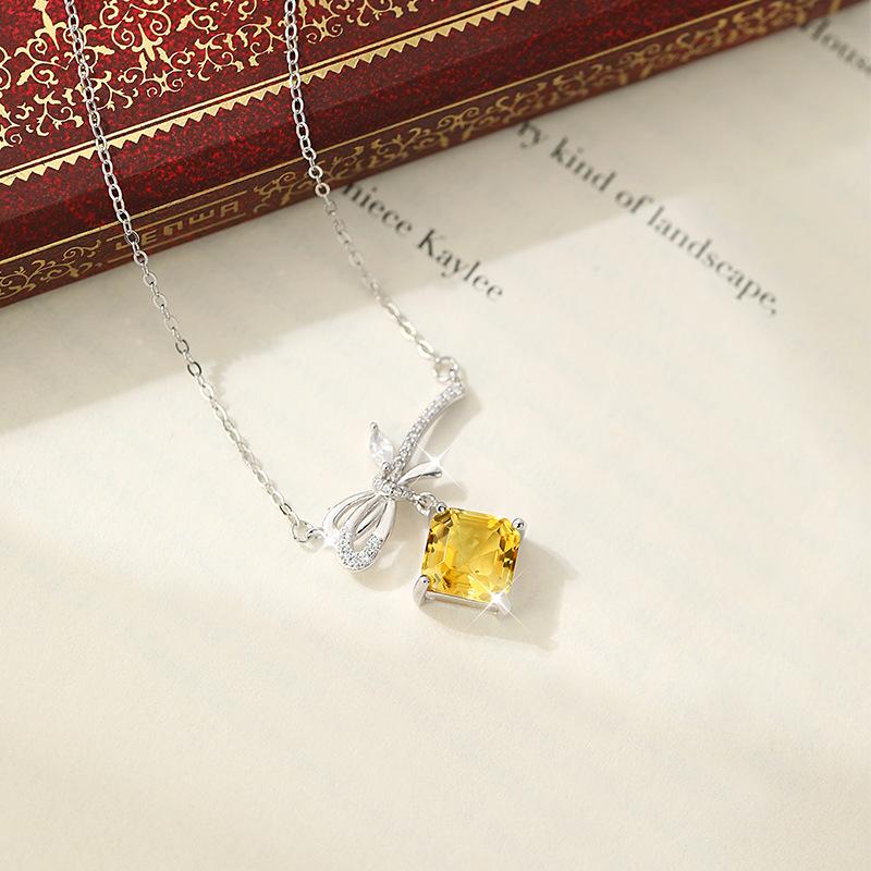 

Bow 925 silver necklace female niche design light luxury natural crystal stone collarbone chain ins wound sugar cube pendant daily jewelry gift 925 silver